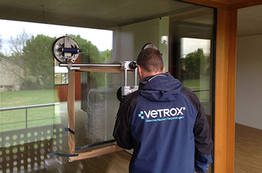 vetrox, glaskratzer entfernen, glasreparatur, verkratztes glas, glasschutz, esg, vsg, isolierglas, glasoberfläche, float, brandschutzglas
